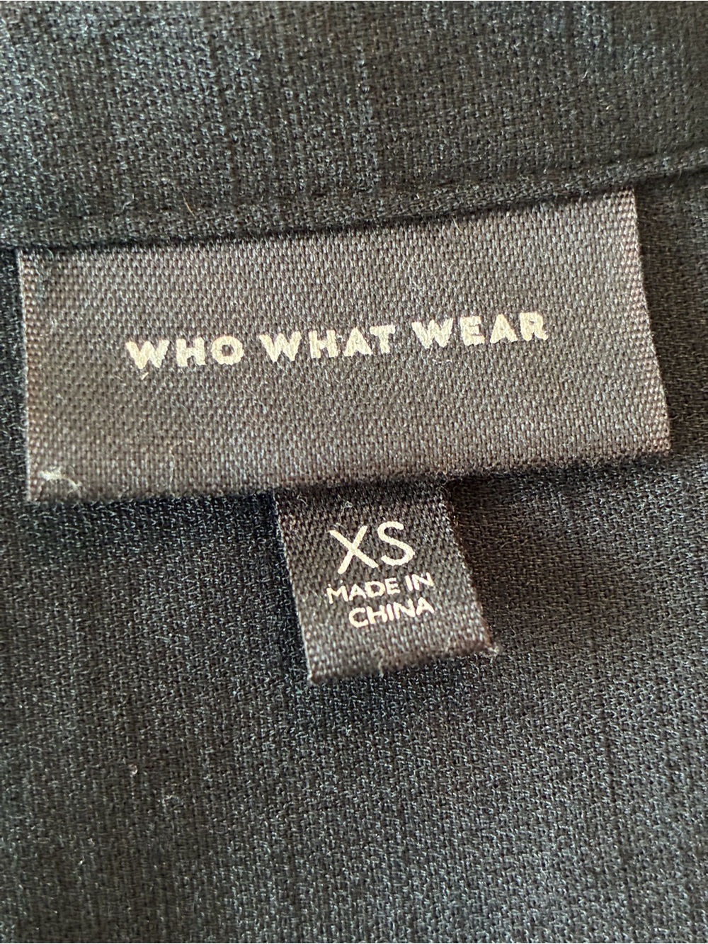 Who What Wear Black Top - XS Brand Label Detail - Picture 3 of 3